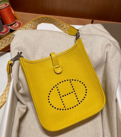 Replica Hermes Evelyne II TPM Yellow - high-end fake designer purse