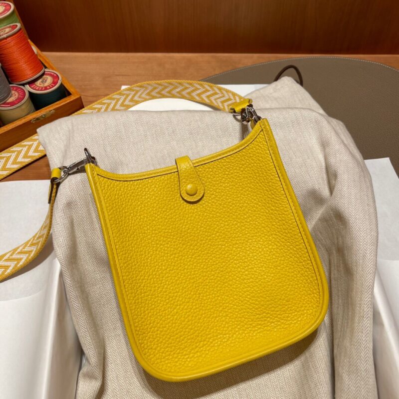 Replica Hermes Evelyne II TPM Yellow - ultra-realistic fake designer tote