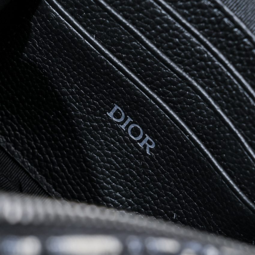 Replica Dior Safari Bag with Strap Oblique - authentic-look luxury purse replica