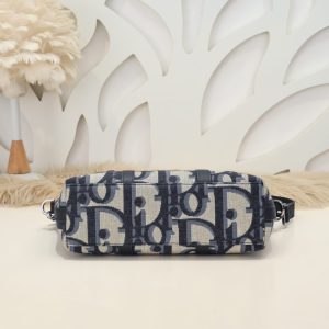 Replica Dior Weekender 25 - best-selling designer handbag dupe