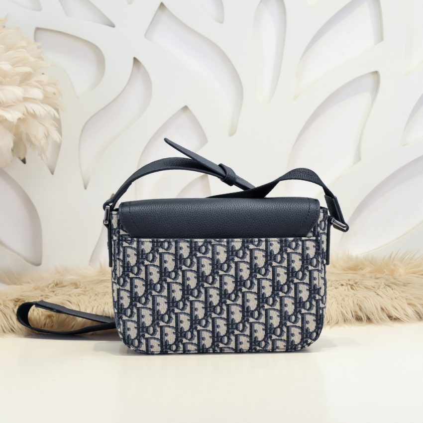 Replica Dior Saddle Messenger Bag Oblique - high-quality designer bag clone