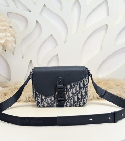 Replica Dior Saddle Messenger Bag Oblique - best-selling designer handbag dupe