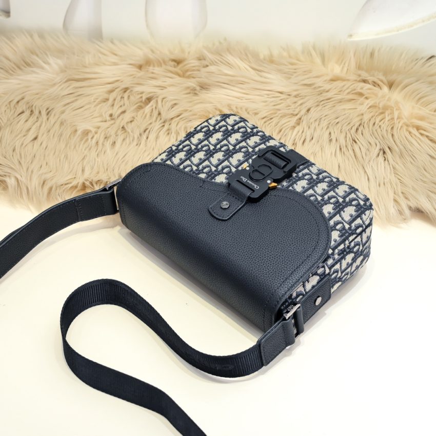 Replica Dior Saddle Messenger Bag Oblique - top-tier luxury replica shoulder bag
