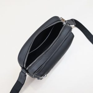 Replica Dior Rider Zipped Messenger Bag Black - top-tier luxury replica shoulder bag