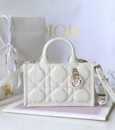 Replica Dior Tote Book Mini White - authentic-look luxury purse replica