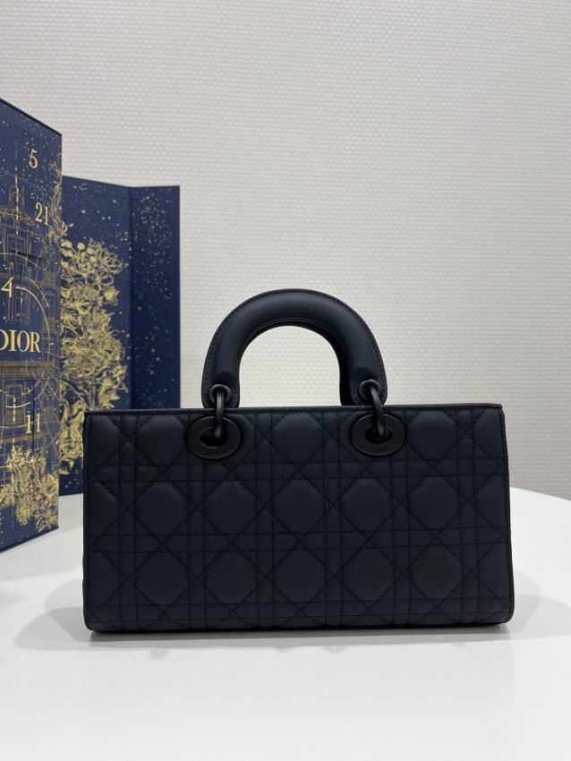 Replica Dior Lady D-Joy Large Bag Black Matte - realistic designer-inspired fake bag
