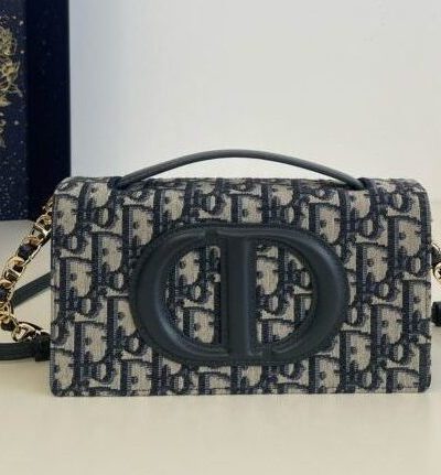Replica Dior Signature CD Square - realistic designer-inspired fake bag