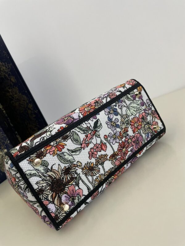 Replica Lady Dior D-Lite Purple Flowers - high-quality designer bag clone