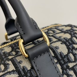 Replica Dior Groove - realistic designer-inspired fake bag
