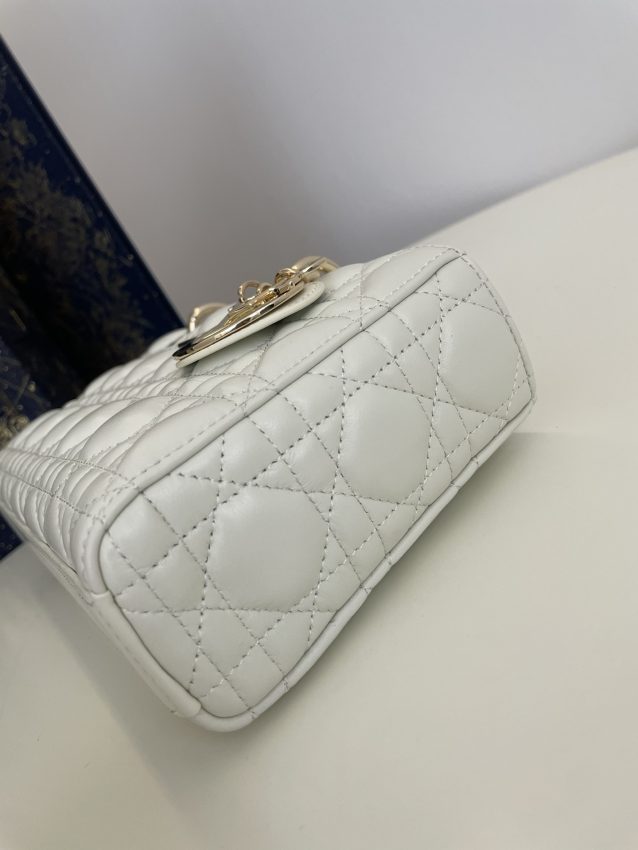 Replica Dior Lady D-Joy Large Bag White - elite superclone designer purse