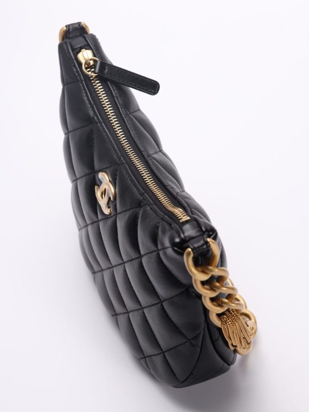 Replica CHANEL Chain Hobo Black - high-end fake designer purse