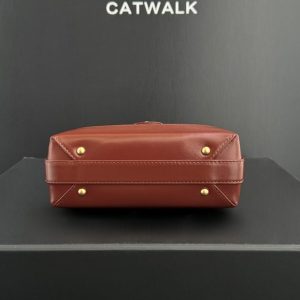 Replica CHANEL Mini Bag with Top Handle - high-end fake designer purse