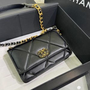 Replica CHANEL 19 Wallet on Chain Black - high-end fake designer purse