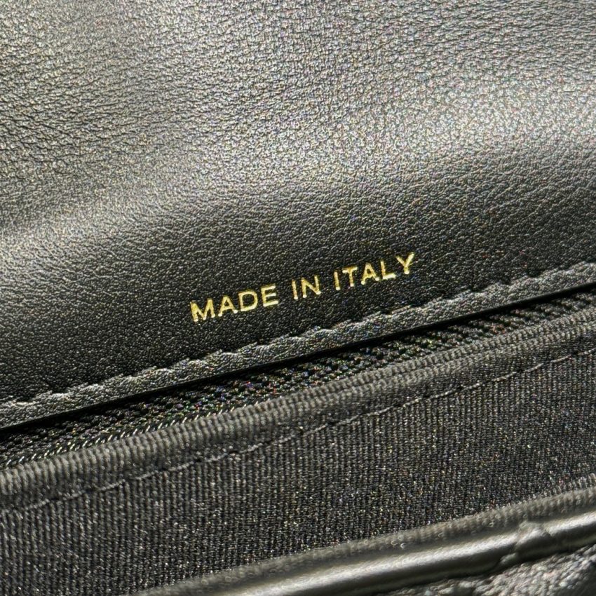 Replica CHANEL 19 Mini Flap Bag - top-tier luxury replica shoulder bag