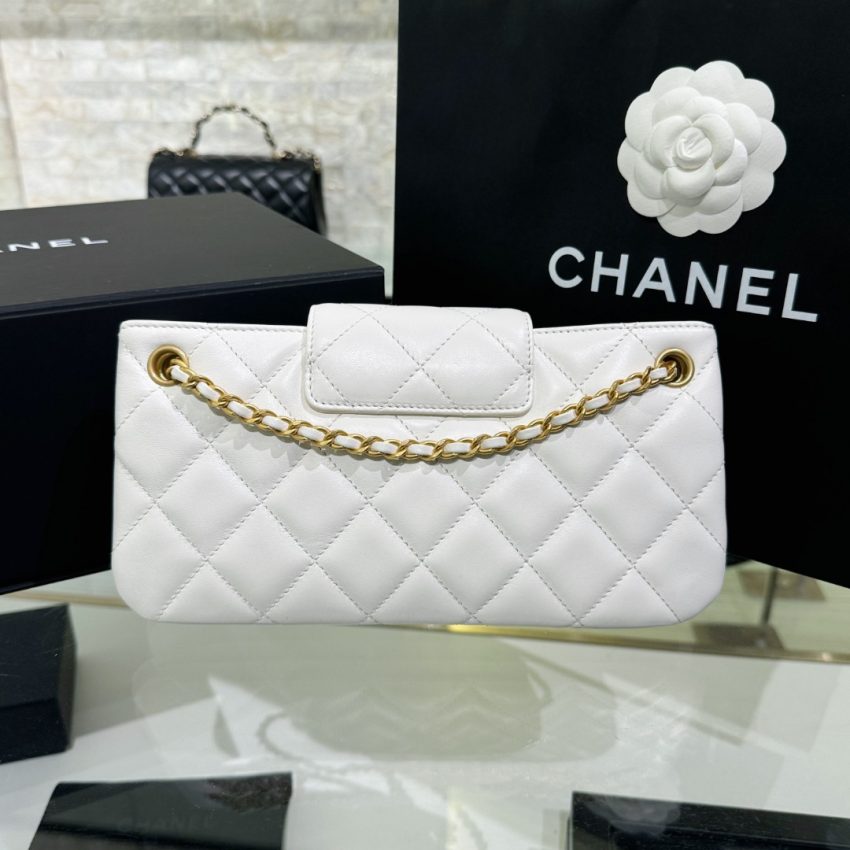 Replica CHANEL 24c Baguette Bag White - top-tier luxury replica shoulder bag