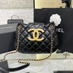 Replica CHANEL 24c Round Shoulder Bag Black - ultra-realistic fake designer tote