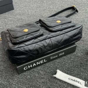 Replica CHANEL 24p Postman Bag Small Black - authentic-look luxury purse replica