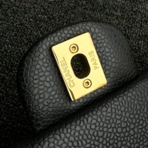 Replica CHANEL Classic Flap 20cm Black Caviar - best-selling designer handbag dupe