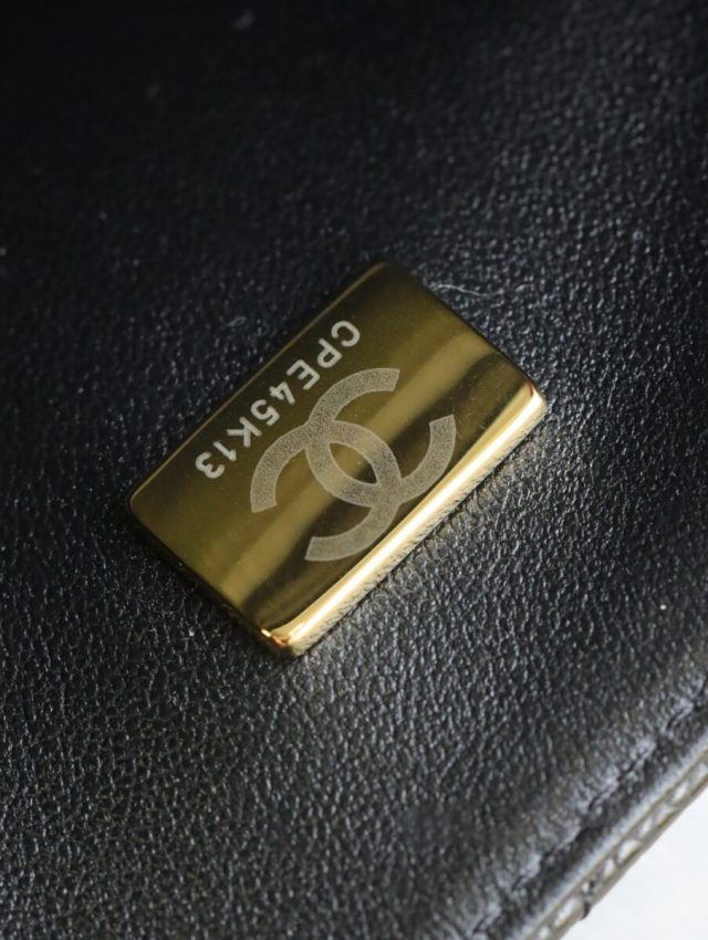 Replica CHANEL Classic Flap 17cm Gold - top-rated replica designer bag