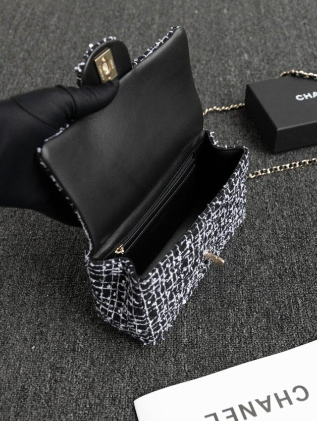 Replica CHANEL 24p Tweed Black and White - premium-grade designer purse dupe