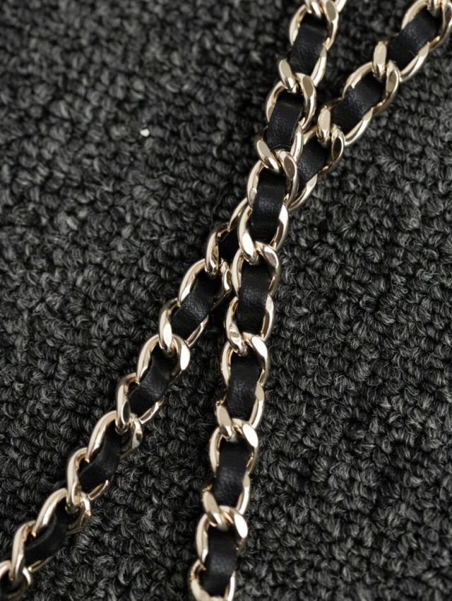 Replica CHANEL 24p Tweed Black and White - top-rated replica designer bag