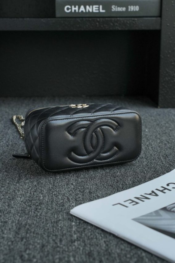 Replica CHANEL 24s Pearl Handle Box Black - high-quality designer bag clone