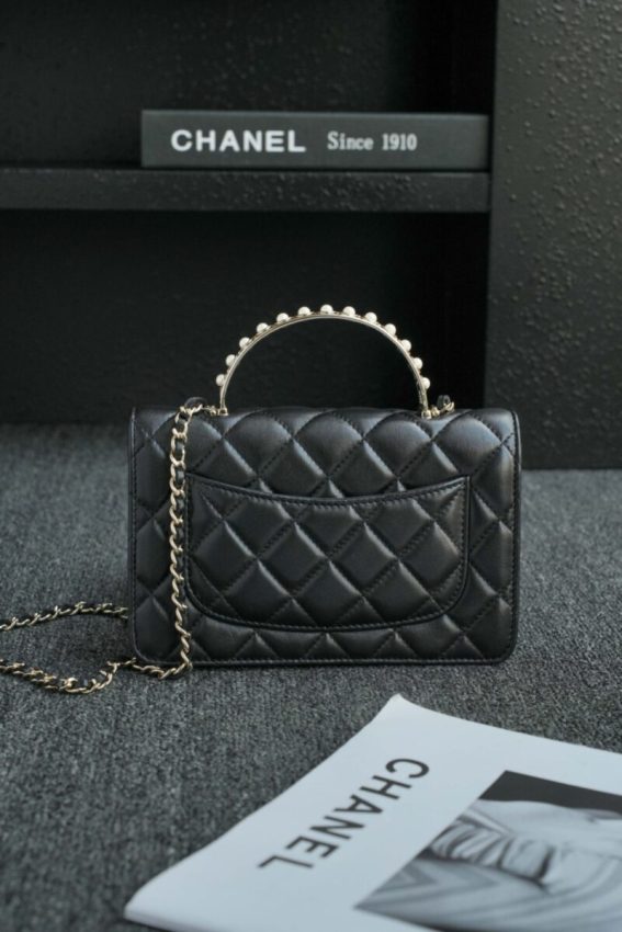 Replica CHANEL 24s Pearl Handle Black - top-tier luxury replica shoulder bag