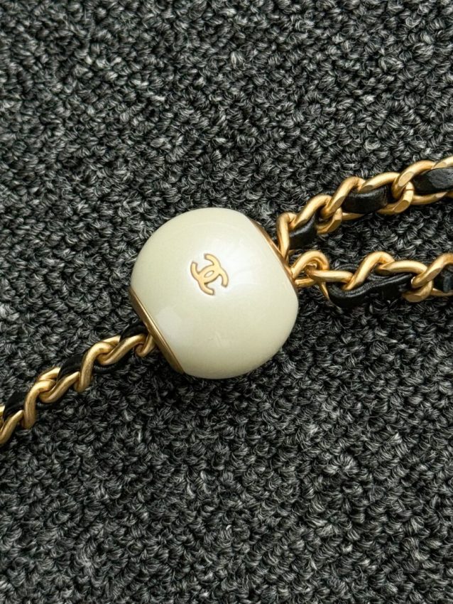 Replica CHANEL 24s Double Pearl Woc Black - near-authentic luxury replica handbag