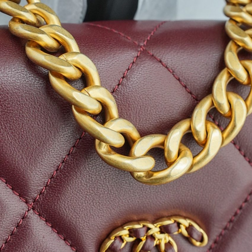 Replica CHANEL 19 Wallet on Chain - premium 1:1 fake handbag model