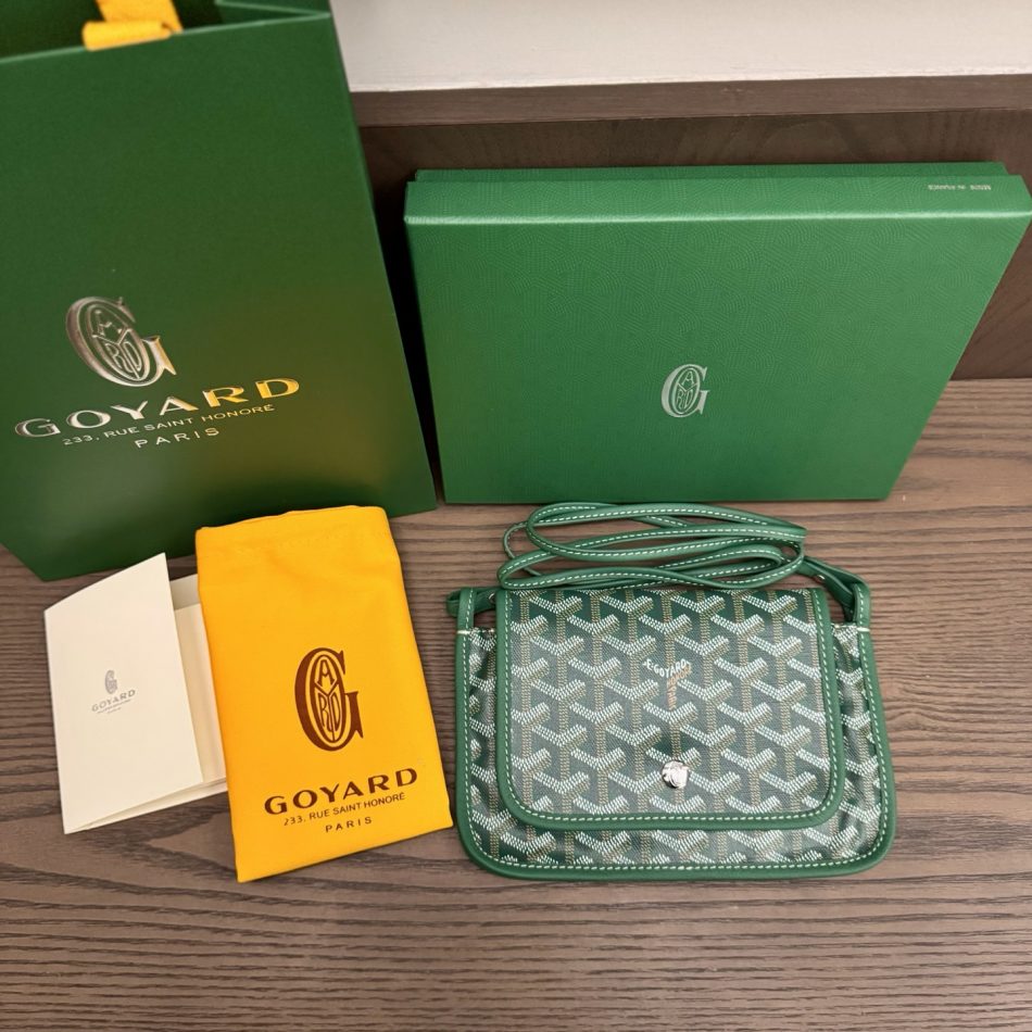 Goyard Plumet Pouch-Wallet Dupe — Crossbody Wallet Goyardine
