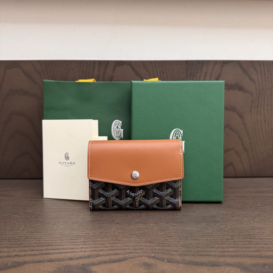 Goyard Saint-Gabriel Wallet Imitation — Compact Goyardine Wallet
